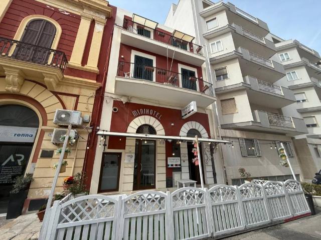Attività / Licenza in vendita a Gallipoli LE