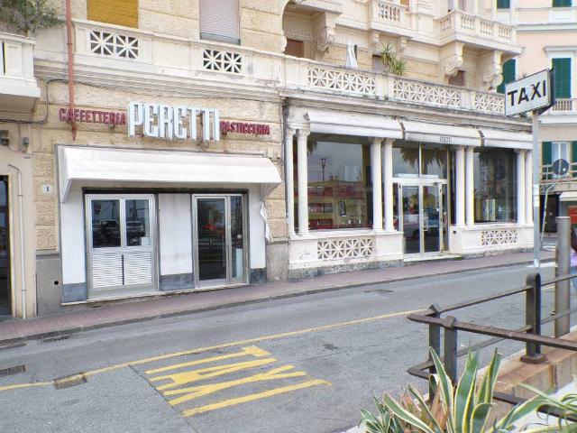 Attività / Licenza in vendita a Genova GE