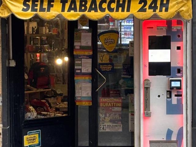 Attività / Licenza in vendita a Genova GE