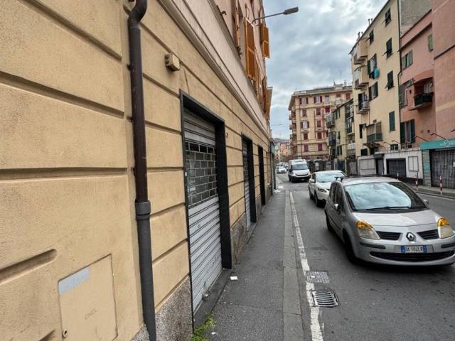 Attività / Licenza in vendita a Genova GE