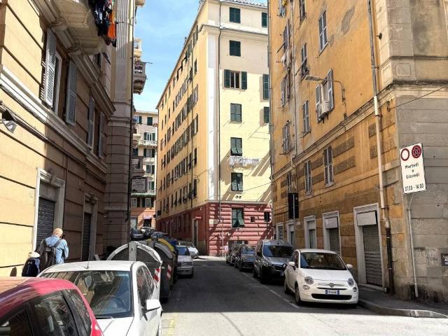 Attività / Licenza in vendita a Genova GE