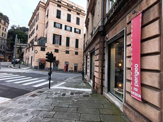 Attività / Licenza in vendita a Genova GE