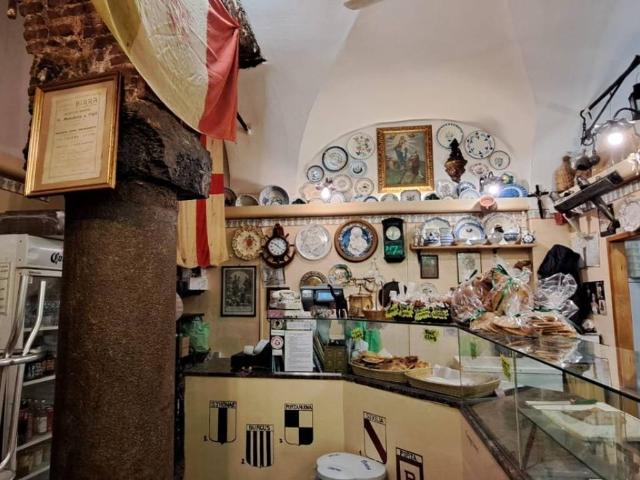 Attività / Licenza in vendita a Genova GE
