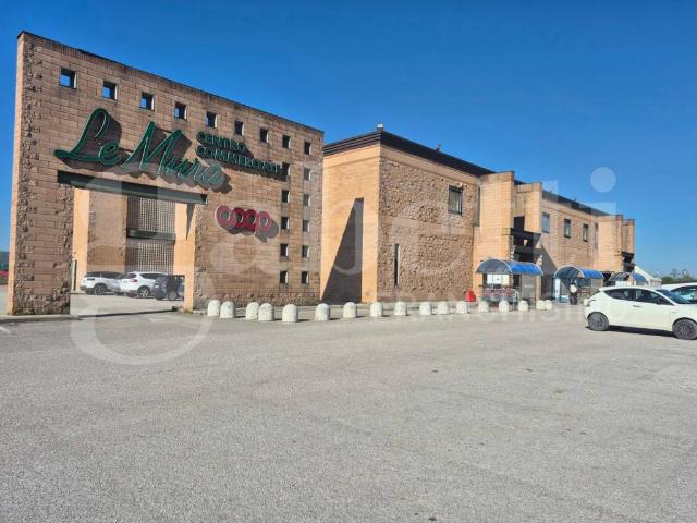 Attività / Licenza in vendita a Gubbio PG