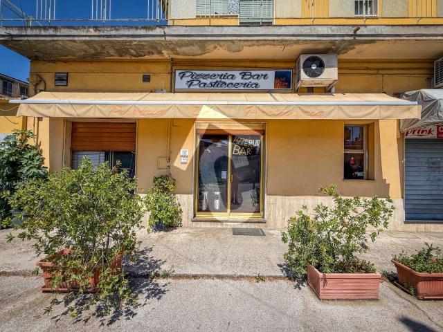 Attività / Licenza in vendita a Jesi AN