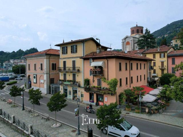 Attività / Licenza in vendita a Laveno Mombello VA