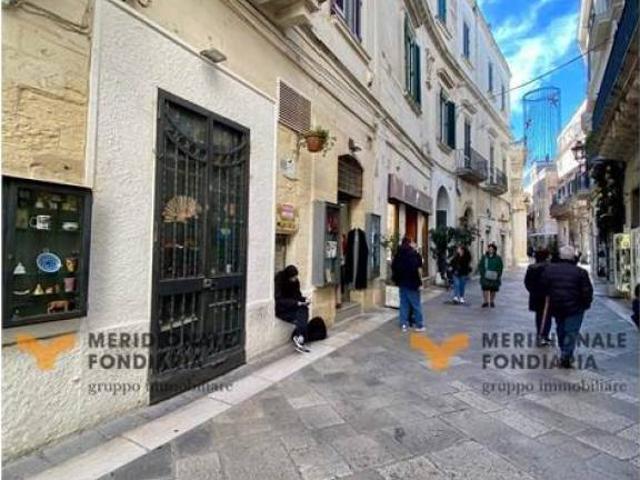 Attività / Licenza in vendita a Lecce LE