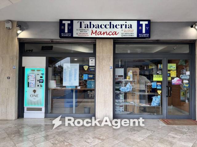 Attività / Licenza in vendita a Lecce LE