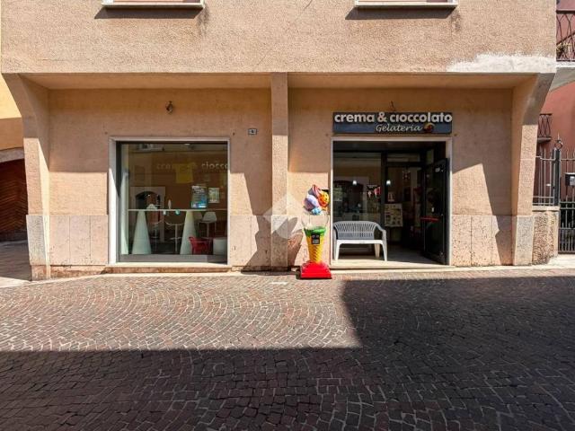 Attività / Licenza in vendita a Manerba del Garda BS