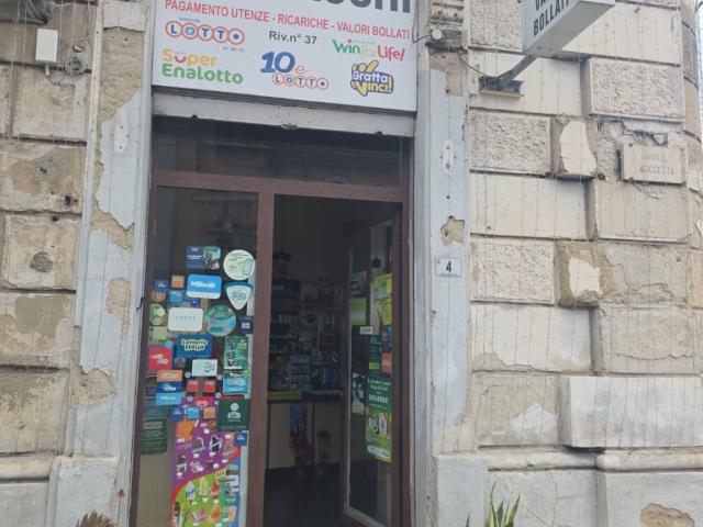 Attività / Licenza in vendita a Messina ME
