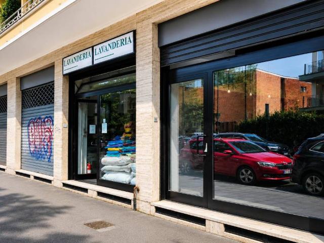 Attività / Licenza in vendita a Milano MI