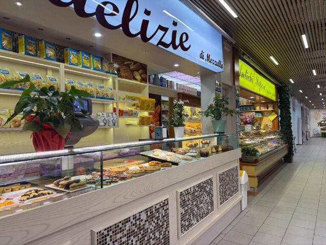 Attività / Licenza in vendita a Milano MI