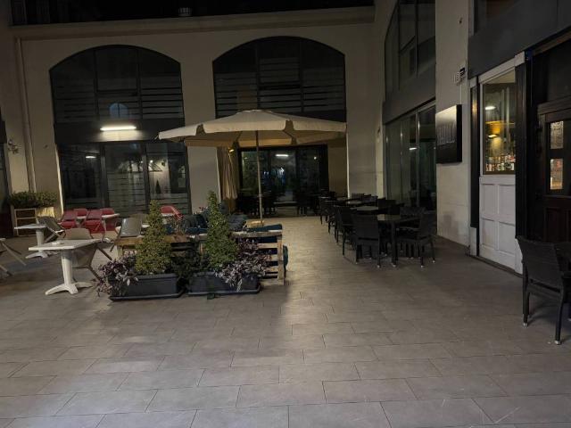 Attività / Licenza in vendita a Montecorvino Pugliano SA