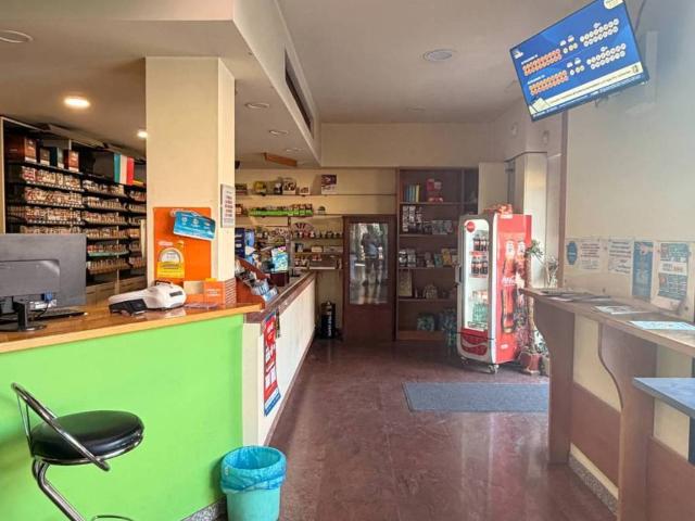 Attività / Licenza in vendita a Montegiorgio FM