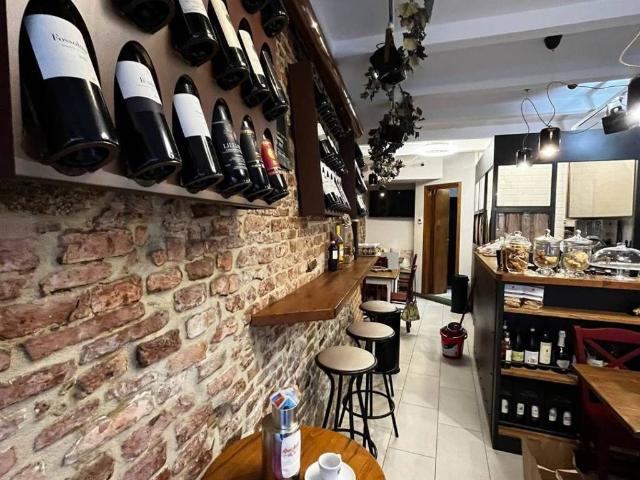 Attività / Licenza in vendita a Montepulciano SI