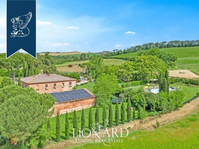 Attività / Licenza in vendita a Monteroni d'Arbia SI