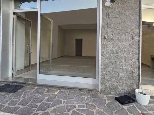 Attività / Licenza in vendita a Montesilvano PE