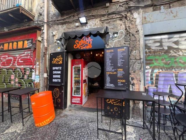 Attività / Licenza in vendita a Napoli NA