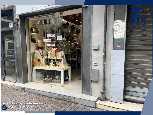 Attività / Licenza in vendita a Napoli NA