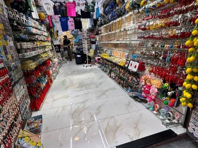 Attività / Licenza in vendita a Napoli NA