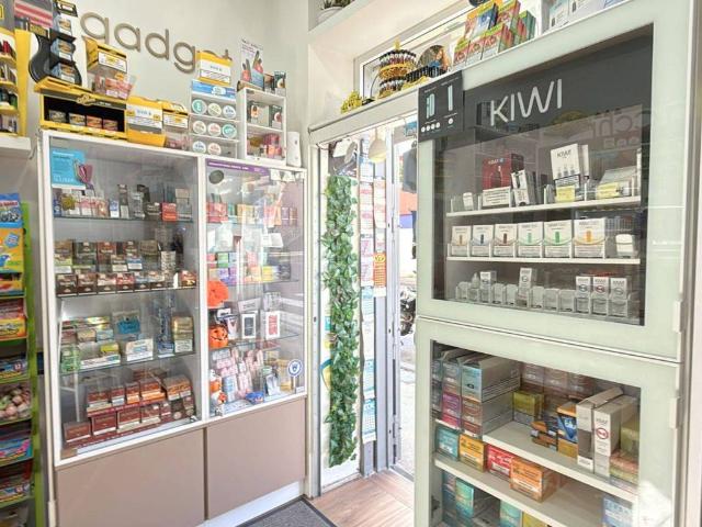 Attività / Licenza in vendita a Napoli NA