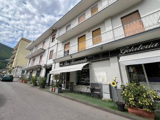 Attività / Licenza in vendita a Nocera Inferiore SA