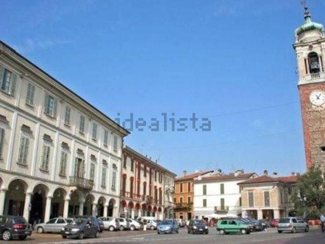 Attività / Licenza in vendita a Oleggio NO