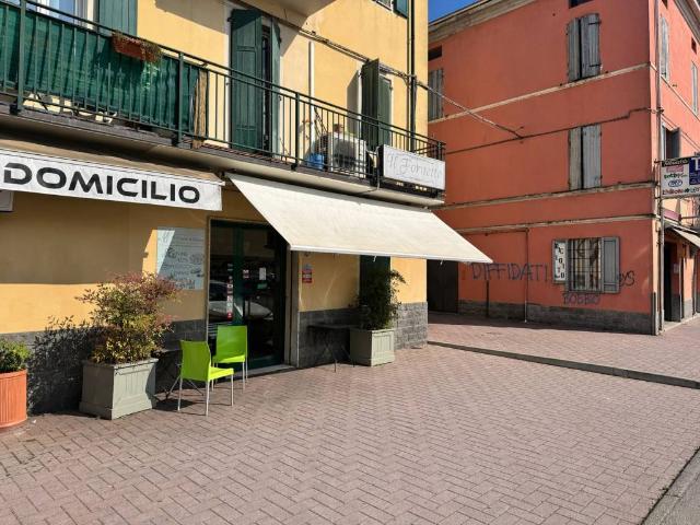 Attività / Licenza in vendita a Parma PR