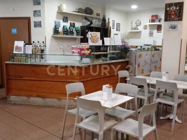 Attività / Licenza in vendita a Pero MI