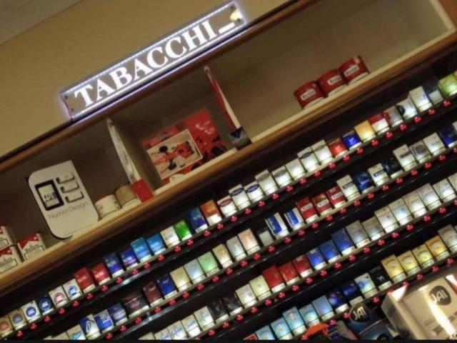 Attività / Licenza in vendita a Piacenza PC
