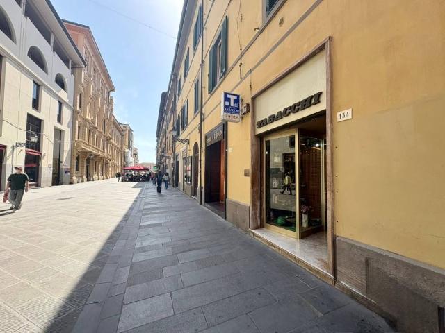 Attività / Licenza in vendita a Pisa PI