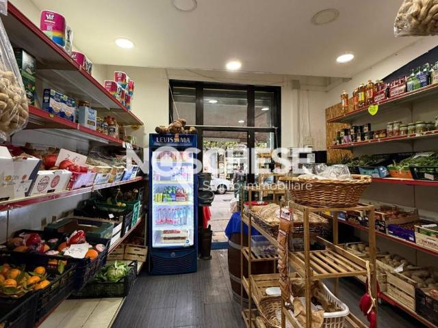 Attività / Licenza in vendita a Pontecagnano Faiano SA