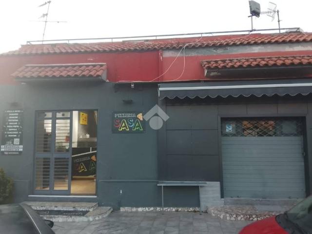 Attività / Licenza in vendita a Pollena Trocchia NA
