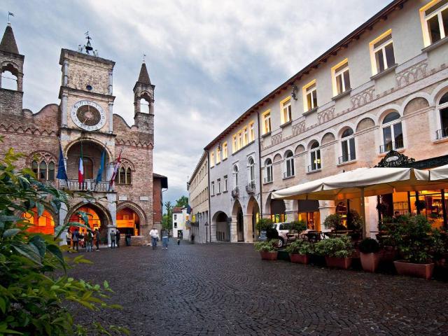 Attività / Licenza in vendita a Pordenone PN