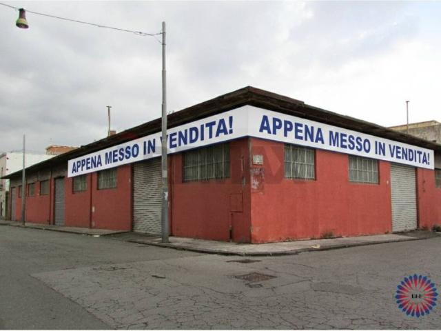 Attività / Licenza in vendita a Riposto CT