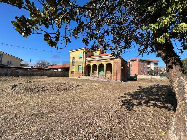 Attività / Licenza in vendita a Rivarolo Canavese TO