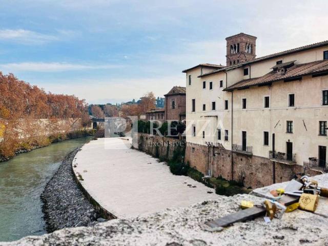 Attività / Licenza in vendita a Roma RM