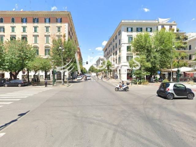 Attività / Licenza in vendita a Roma RM