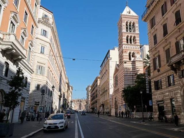 Attività / Licenza in vendita a Roma RM
