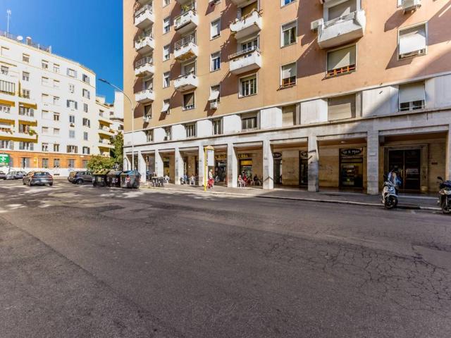 Attività / Licenza in vendita a Roma RM
