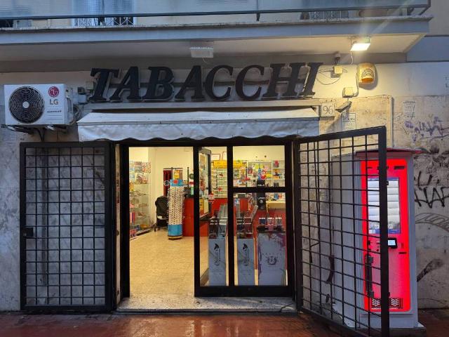 Attività / Licenza in vendita a Roma RM