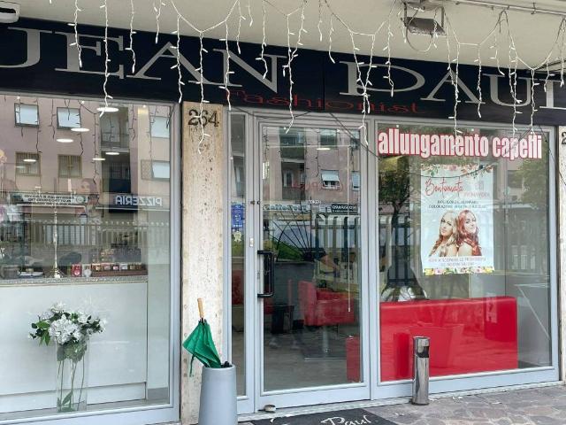 Attività / Licenza in vendita a Roma RM