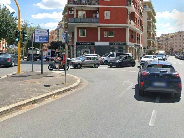 Attività / Licenza in vendita a Roma RM