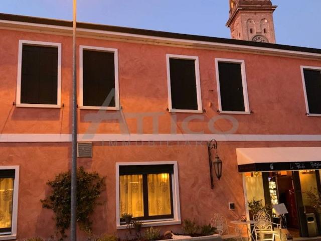 Attività / Licenza in vendita a Rovigo RO