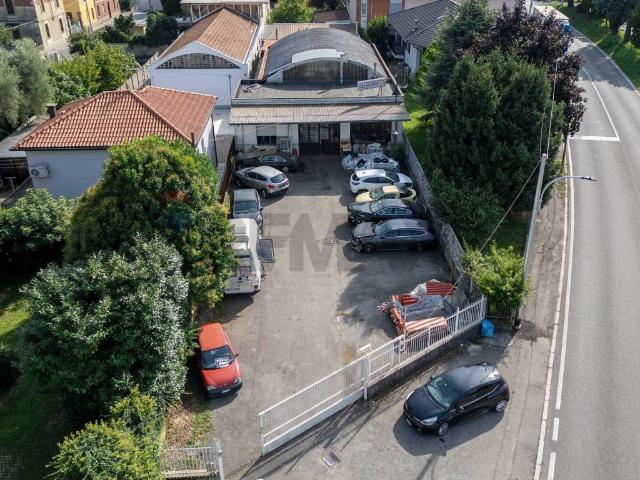 Attività / Licenza in vendita a Samarate VA