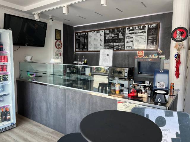 Attività / Licenza in vendita a San Benedetto del Tronto AP