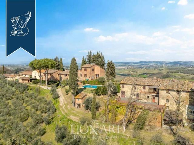 Attività / Licenza in vendita a San Gimignano SI