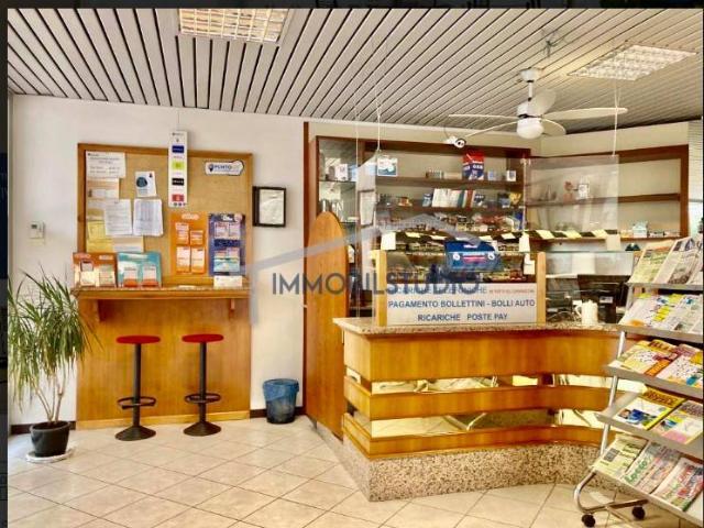 Attività / Licenza in vendita a Saronno VA