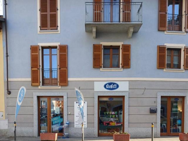 Attività / Licenza in vendita a Savigliano CN