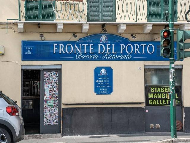 Attività / Licenza in vendita a Savona SV